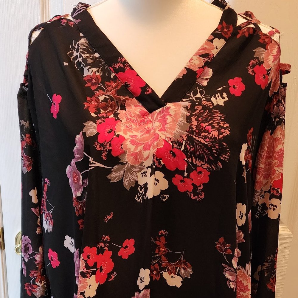 Crisscross Sleeve Tunic